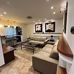 Apartment Nairo