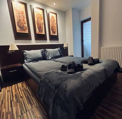 Nairo Апартаменти 3*